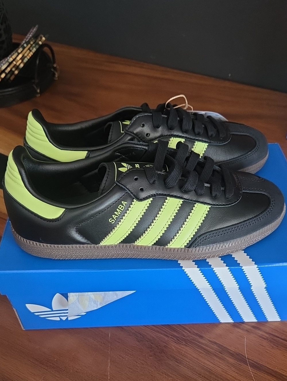 Adidas Black & Green Samba OG Women's Sneaker Size 8 NWT
